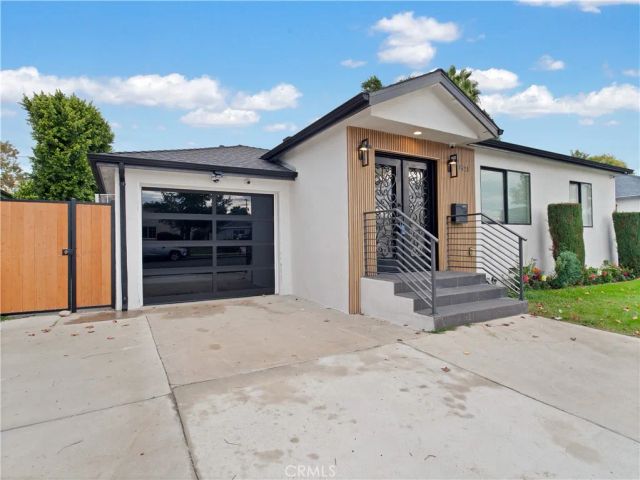 17961 Martha Street, Encino, CA 91316