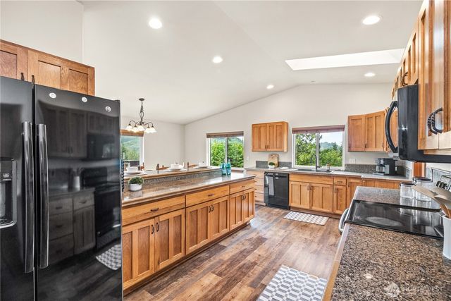 27815 SE 264th Street, Ravensdale, WA 98051