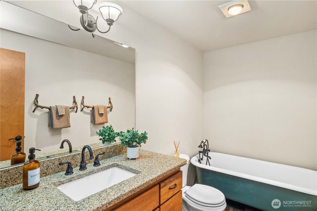 27815 SE 264th Street, Ravensdale, WA 98051