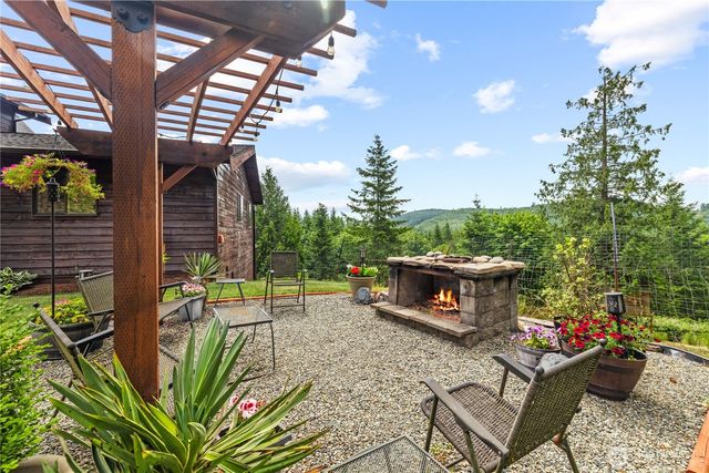 27815 SE 264th Street, Ravensdale, WA 98051