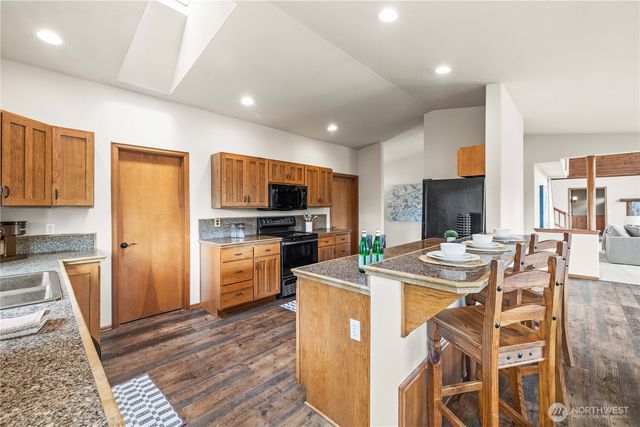 27815 SE 264th Street, Ravensdale, WA 98051