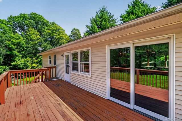 45 Brola Road, Middletown, NY 10940