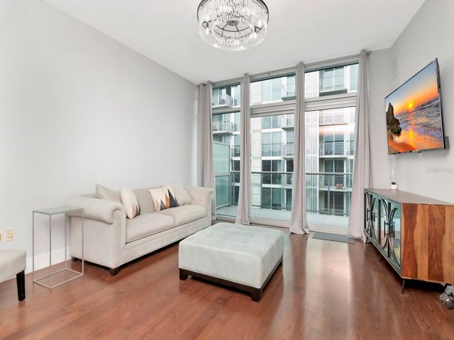 111 N 12TH STREET 1821, Tampa, FL 33602