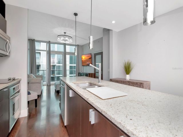 111 N 12TH STREET 1821, Tampa, FL 33602