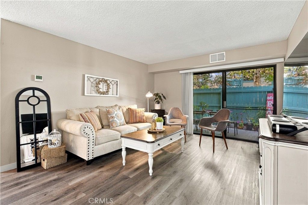 20435 S Vermont Avenue 7, Torrance, CA 90502 — photo 3