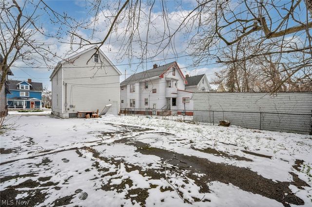 12805 Parkhill Avenue, Cleveland, OH 44120