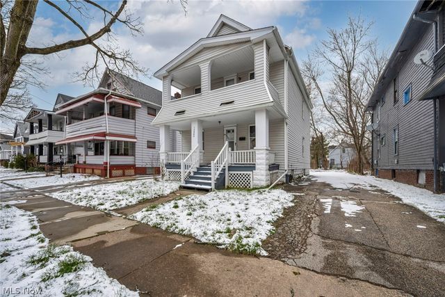 12805 Parkhill Avenue, Cleveland, OH 44120