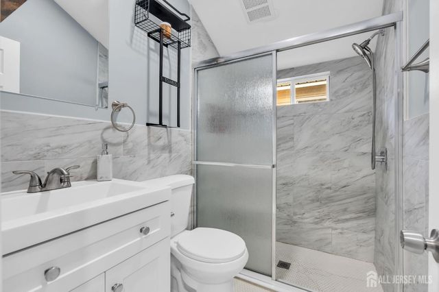 337 Shoreland Circle, Old Bridge, NJ 08879