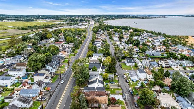 337 Shoreland Circle, Old Bridge, NJ 08879