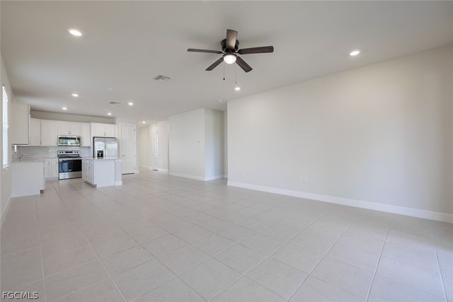 3922 Spotted Eagle WAY, Fort Myers, FL 33966