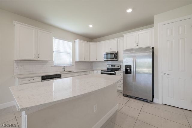 3922 Spotted Eagle WAY, Fort Myers, FL 33966