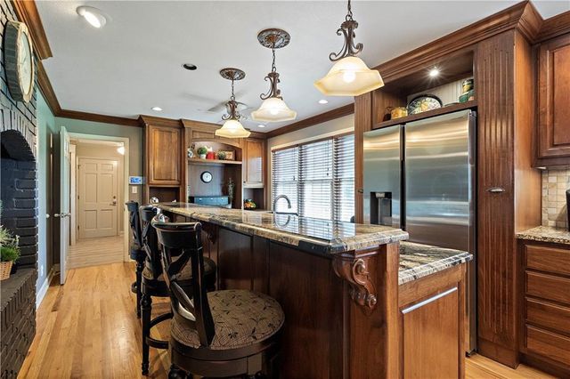 450 Ruth Ewing Road, Liberty, MO 64068