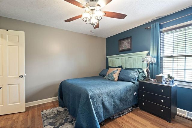 450 Ruth Ewing Road, Liberty, MO 64068