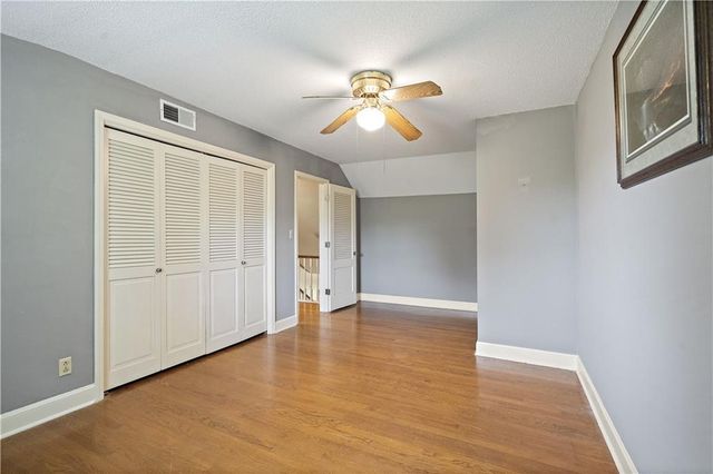 450 Ruth Ewing Road, Liberty, MO 64068