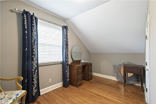 450 Ruth Ewing Road, Liberty, MO 64068