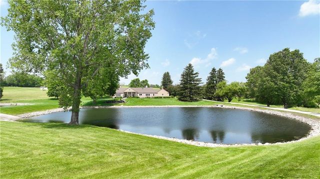 450 Ruth Ewing Road, Liberty, MO 64068