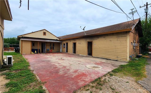 133 N Missouri Avenue, Weslaco, TX 78596
