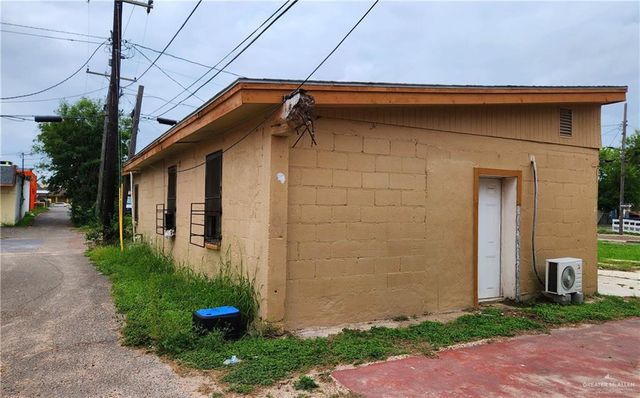 133 N Missouri Avenue, Weslaco, TX 78596