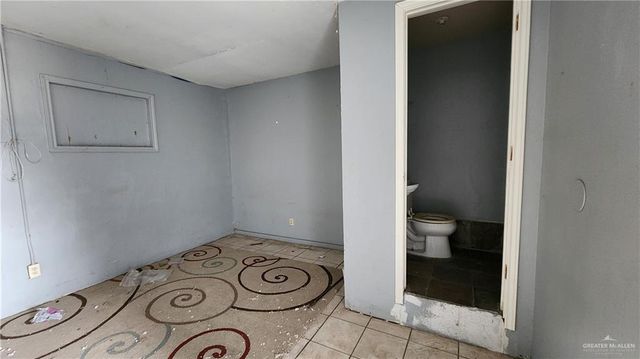 133 N Missouri Avenue, Weslaco, TX 78596