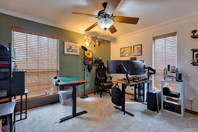 8655 Datapoint Dr Apt 506, San Antonio, TX 78229