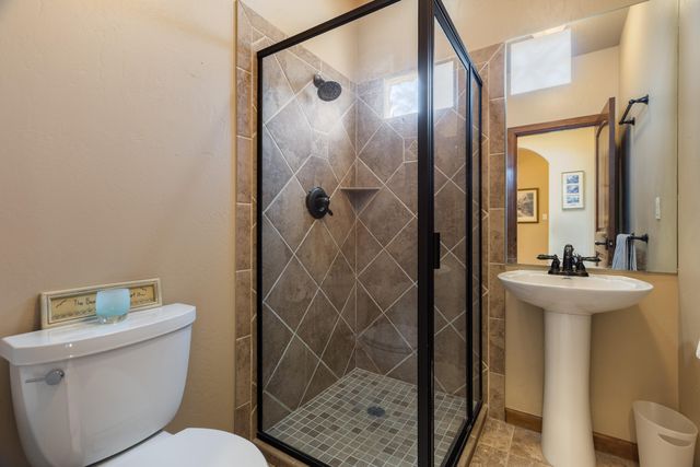 3605 Greystone Ridge Drive SE, Rio Rancho, NM 87124