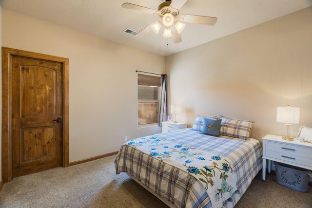 3605 Greystone Ridge Drive SE, Rio Rancho, NM 87124