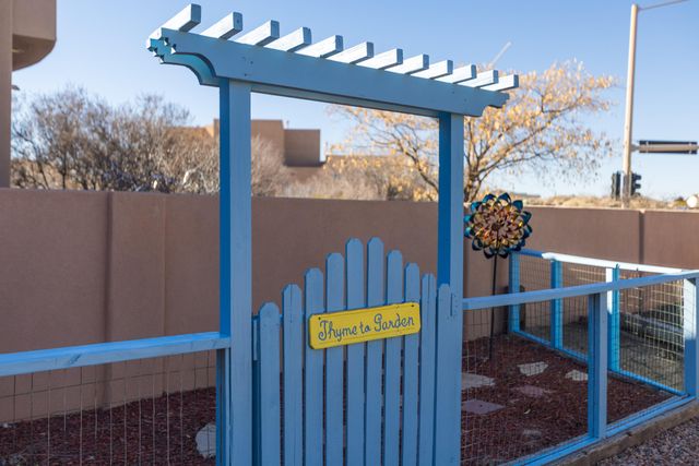 3605 Greystone Ridge Drive SE, Rio Rancho, NM 87124