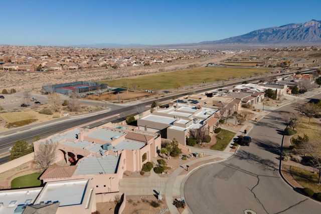 3605 Greystone Ridge Drive SE, Rio Rancho, NM 87124