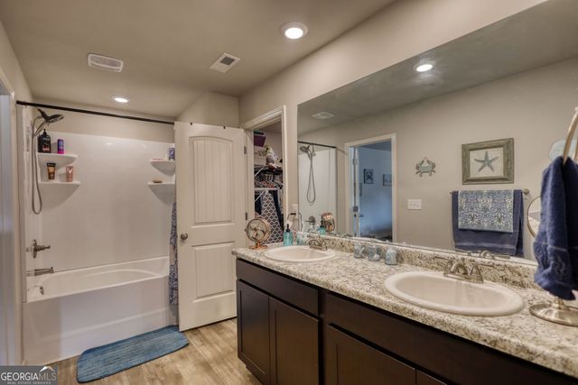 214 Woodlands Drive, Jackson, GA 30233