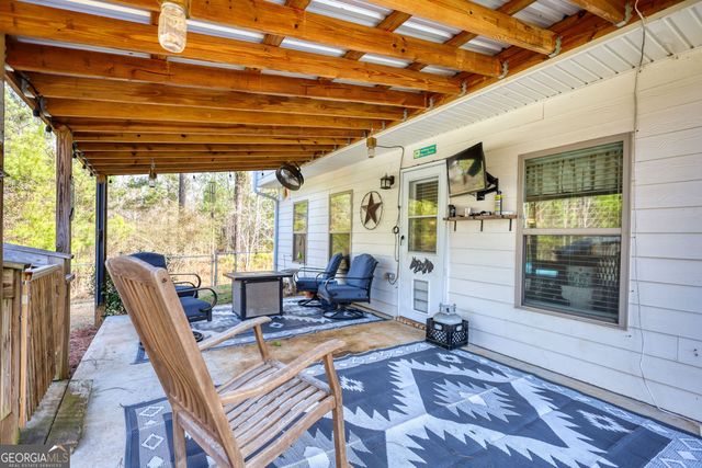 214 Woodlands Drive, Jackson, GA 30233