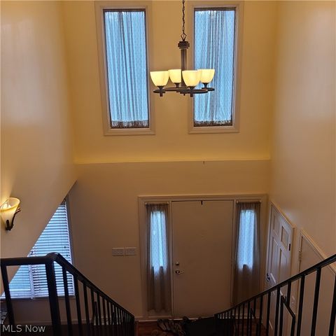 5929 Som Center Road, Solon, OH 44139