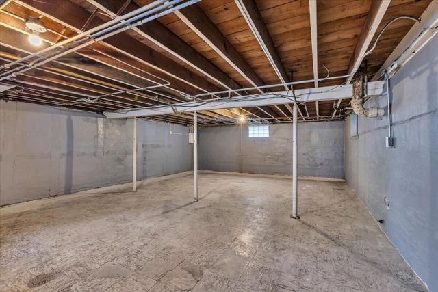 2736 Ross Street, Highland, IN 46322