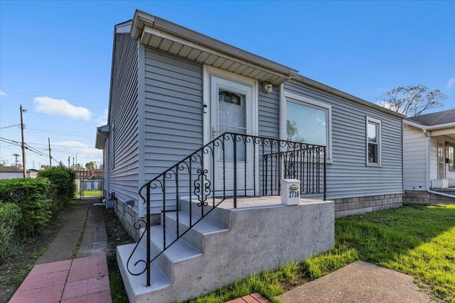2736 Ross Street, Highland, IN 46322