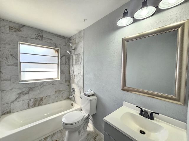 3220 CHARIOT PLACE, Orlando, FL 32818