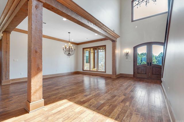 136 County Road 107, Jonesboro, AR 72404