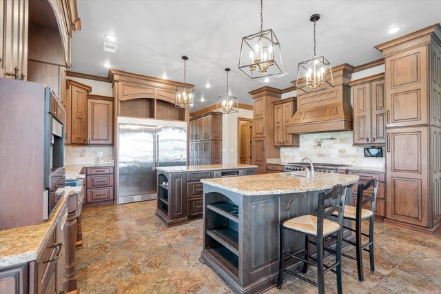 136 County Road 107, Jonesboro, AR 72404