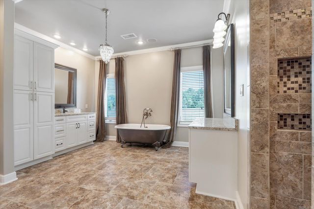 136 County Road 107, Jonesboro, AR 72404