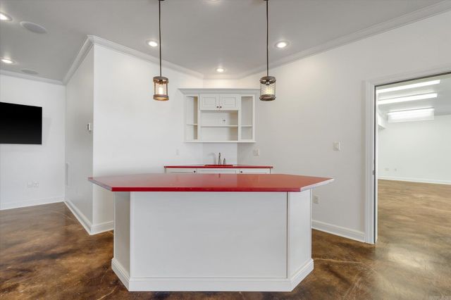 136 County Road 107, Jonesboro, AR 72404