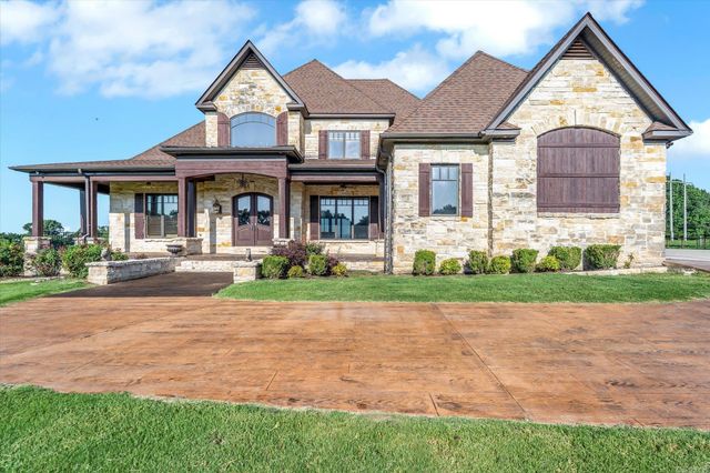 136 County Road 107, Jonesboro, AR 72404