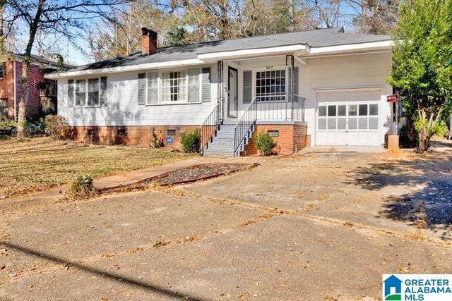 3217 CIRCLE DRIVE, Hueytown, AL 35023