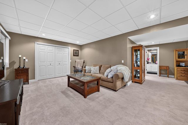 4896 Brookside Lane, Washington Twp, MI 48094