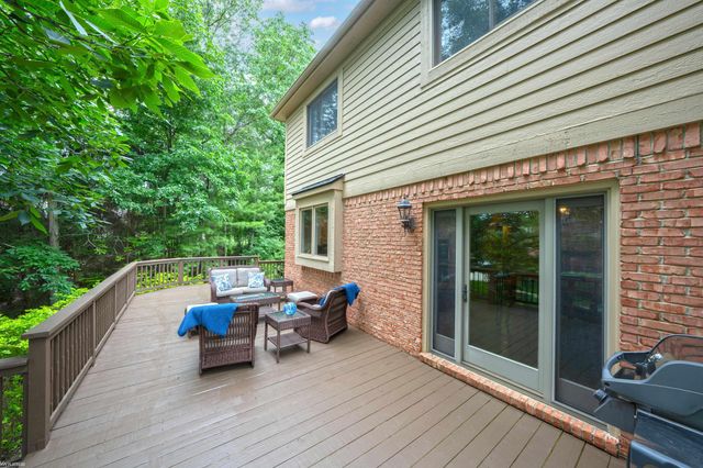 4896 Brookside Lane, Washington Twp, MI 48094