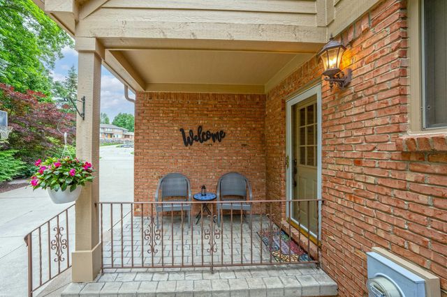 4896 Brookside Lane, Washington Twp, MI 48094