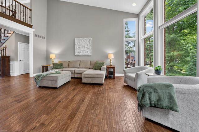 4896 Brookside Lane, Washington Twp, MI 48094