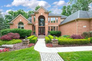 4896 Brookside Lane, Washington Twp, MI 48094
