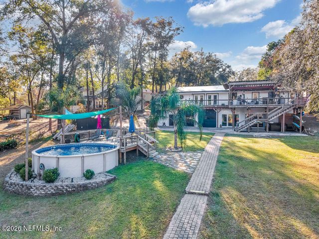 697 ARTHUR MOORE Drive, Green Cove Springs, FL 32043