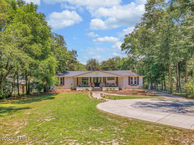 697 ARTHUR MOORE Drive, Green Cove Springs, FL 32043
