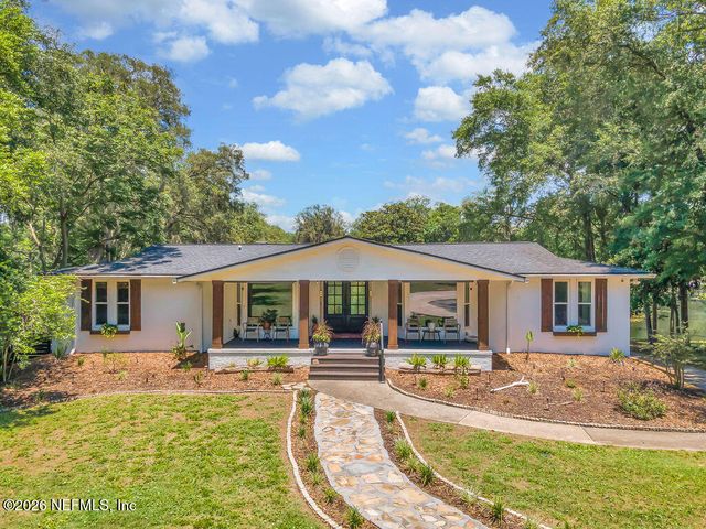 697 ARTHUR MOORE Drive, Green Cove Springs, FL 32043