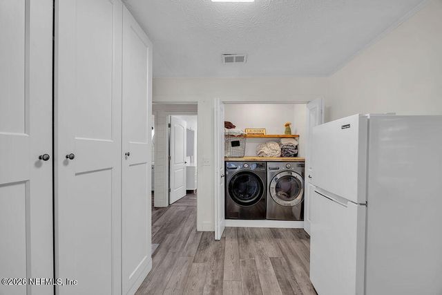 697 ARTHUR MOORE Drive, Green Cove Springs, FL 32043