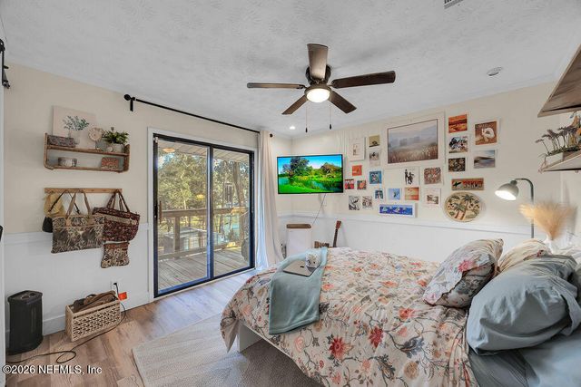 697 ARTHUR MOORE Drive, Green Cove Springs, FL 32043